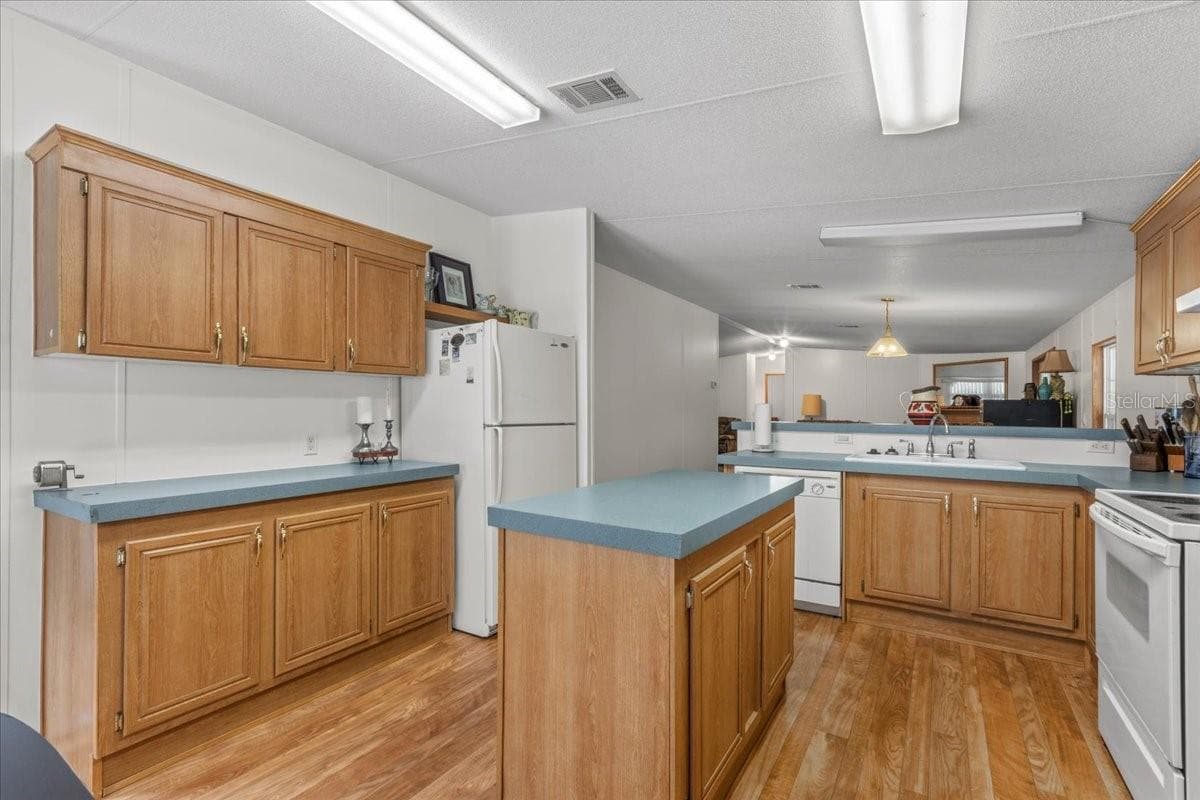 Manufactured Home at 1549 NE 642ND ST, OLD TOWN, photo 14 of 39