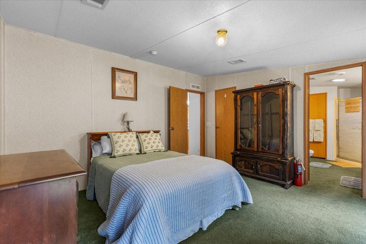 Master Bedroom - 1549 NE 642ND ST, OLD TOWN