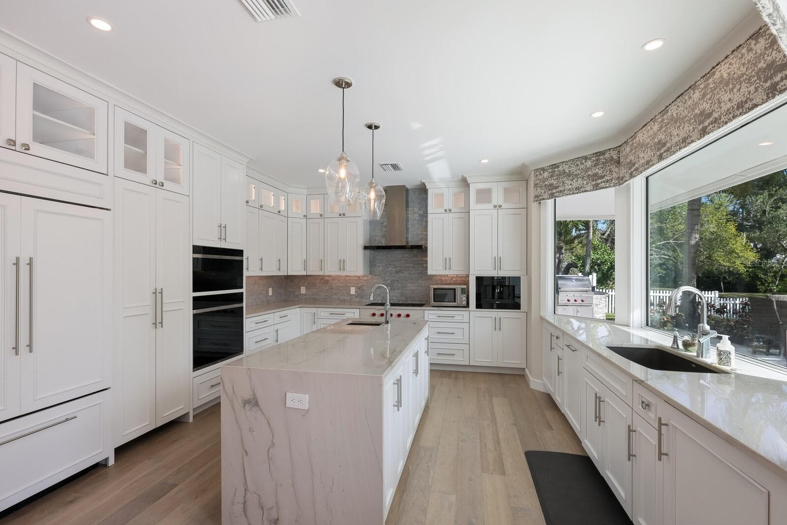 Single Family Residence at 1253 N BASIN LN, SARASOTA, photo 15 of 72