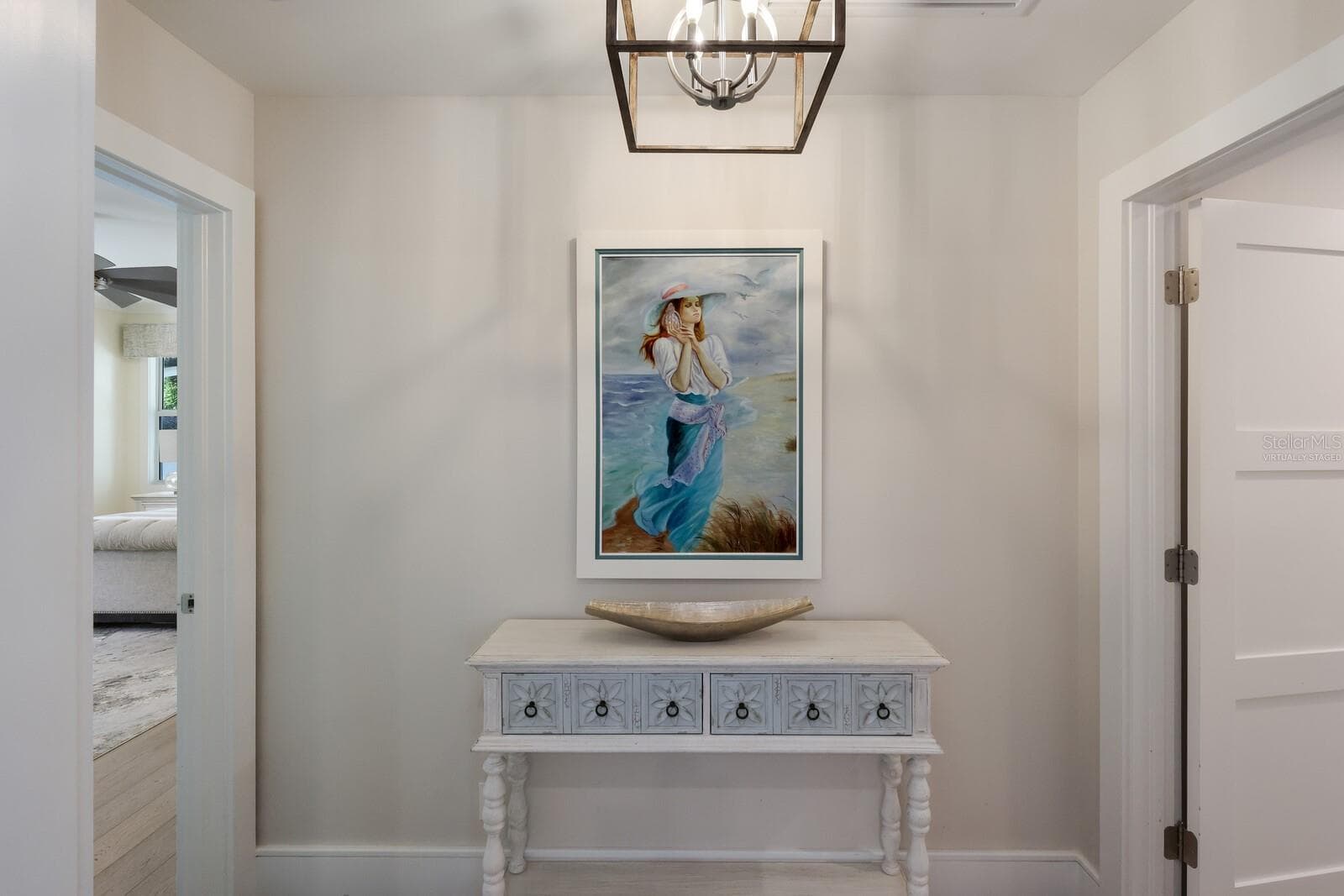Virtually Staged - 1253 N BASIN LN, SARASOTA