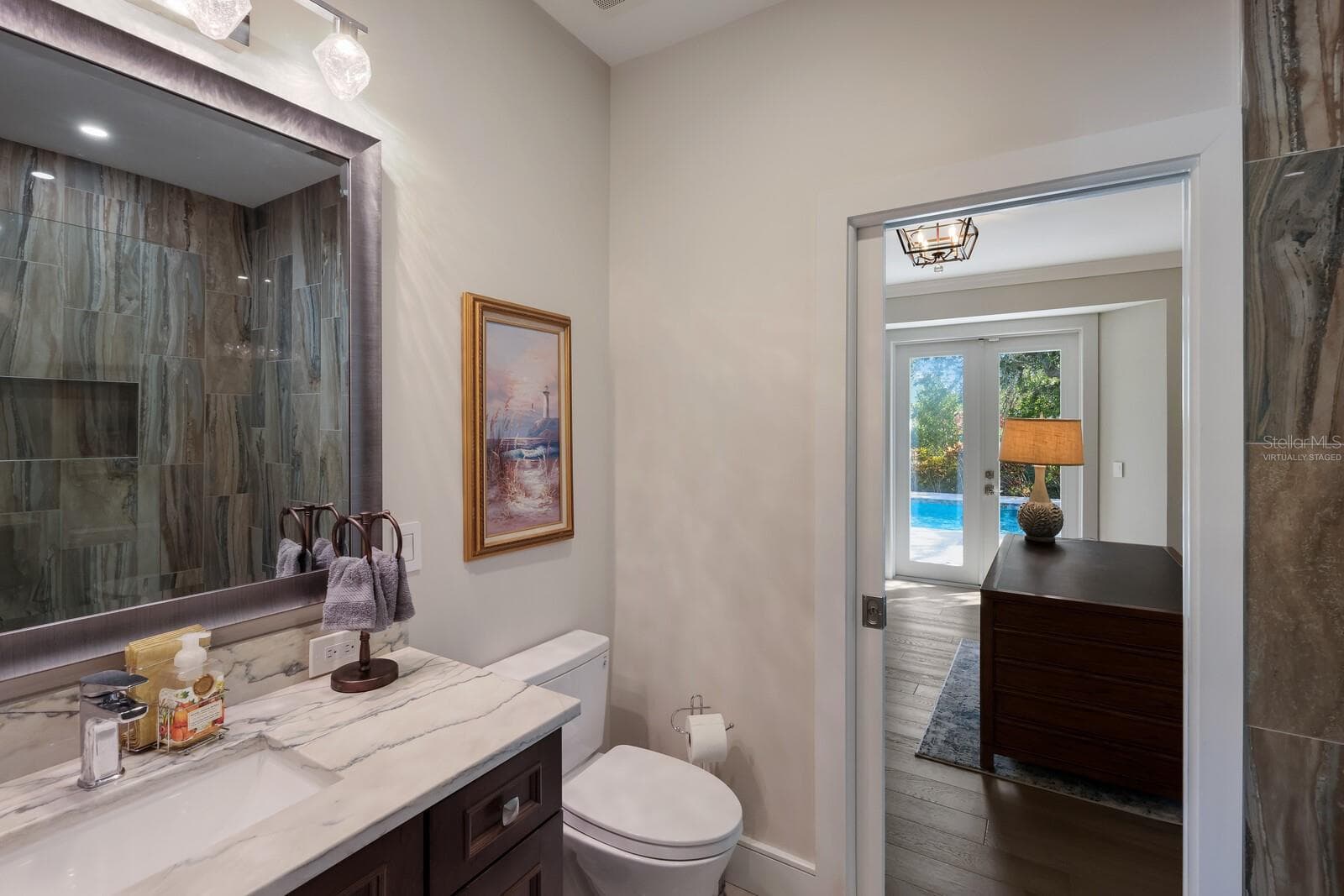 Virtually StagedVirtually Staged - 1253 N BASIN LN, SARASOTA