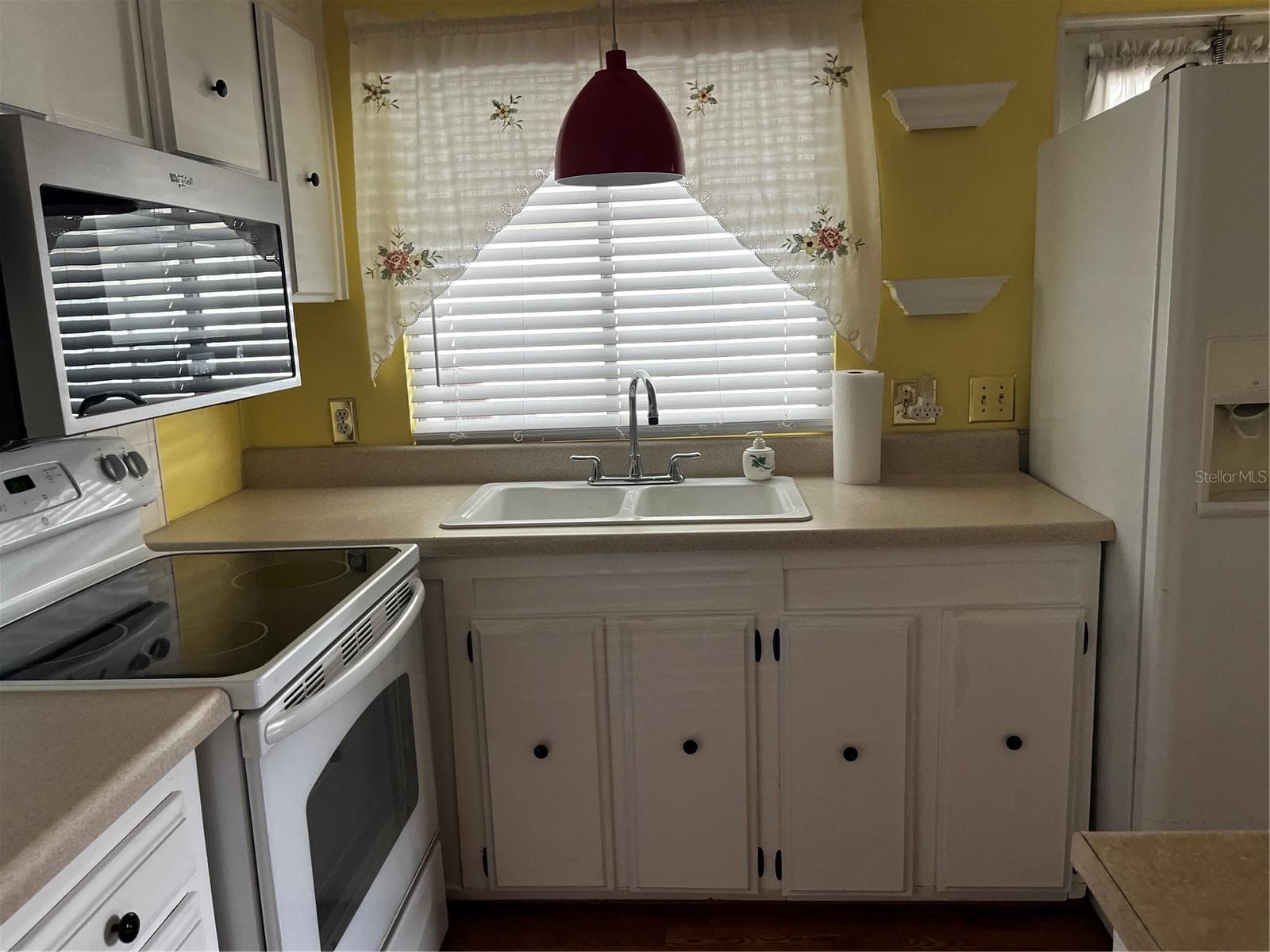 Mobile Home at 212 PARADISE S, LEESBURG, photo 5 of 22