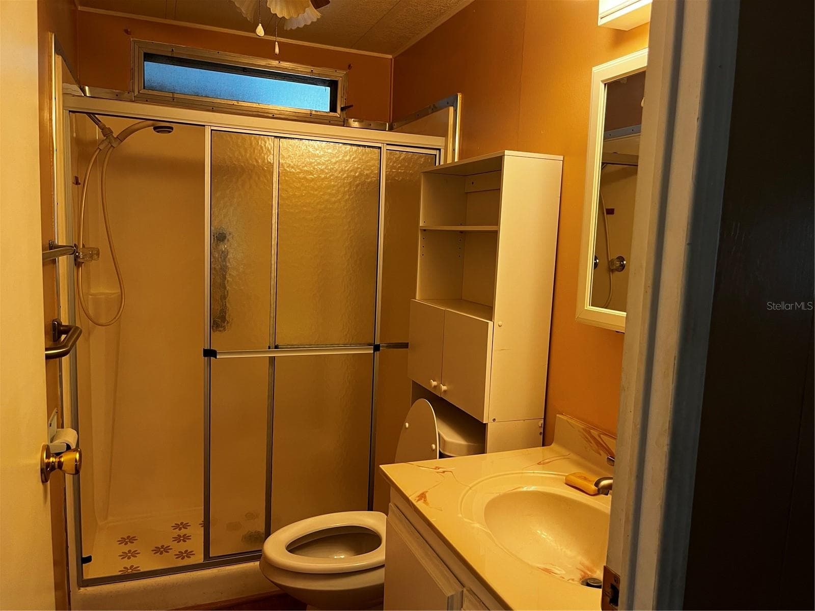 Mobile Home at 212 PARADISE S, LEESBURG, photo 13 of 22