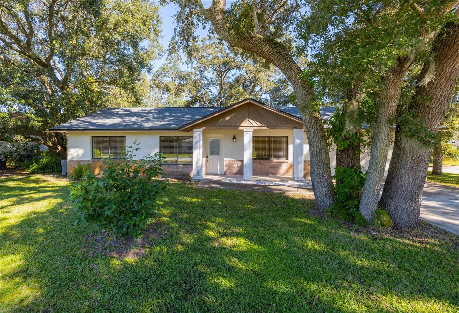 Single Family Residence at 600 ENGLISH OAKS DR, PORT ORANGE, photo 3 of 47