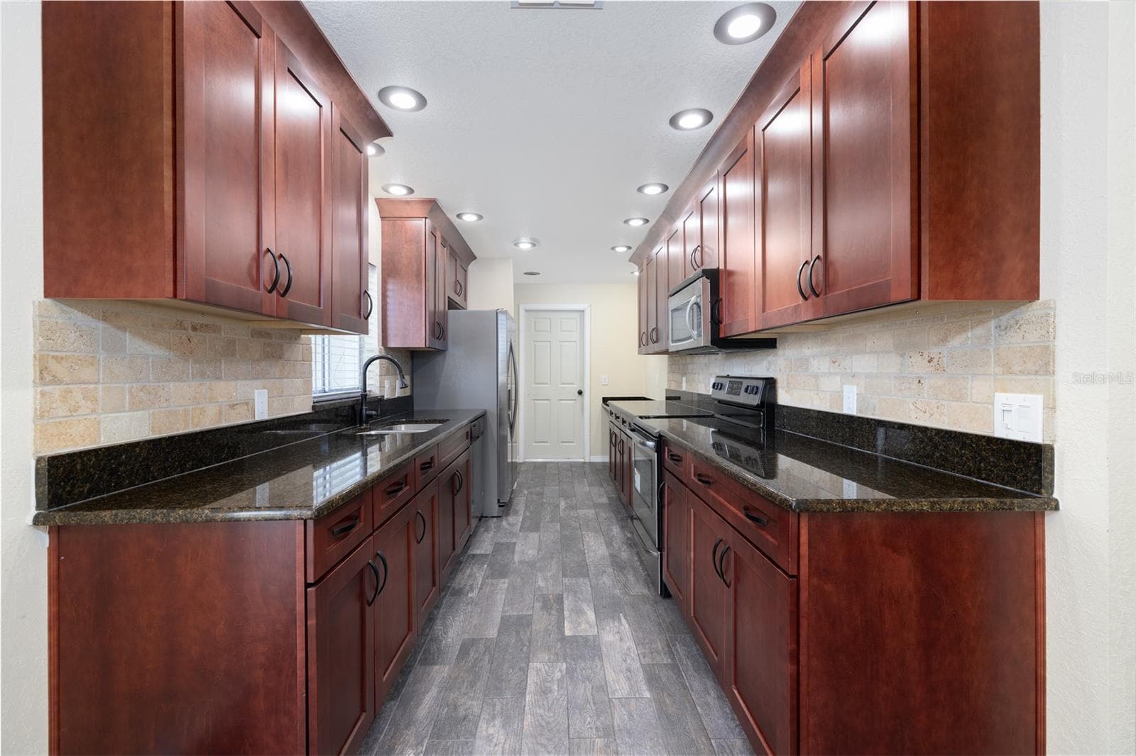 Single Family Residence at 600 ENGLISH OAKS DR, PORT ORANGE, photo 12 of 47