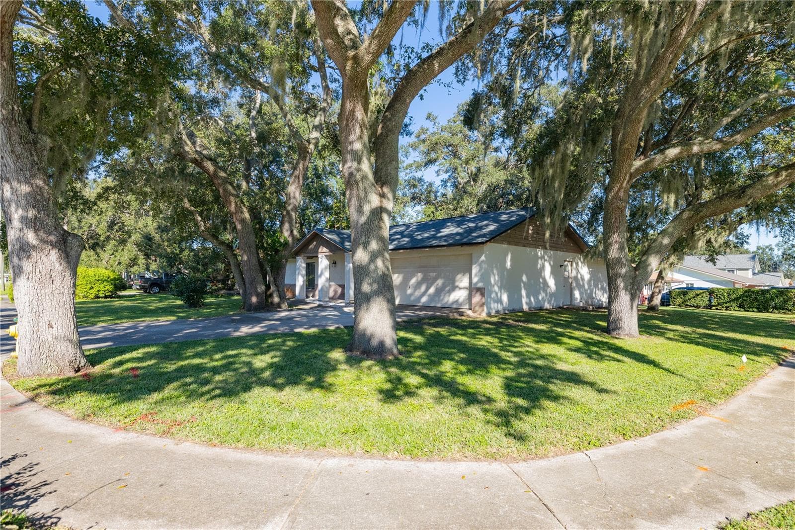 Single Family Residence at 600 ENGLISH OAKS DR, PORT ORANGE, photo 34 of 47