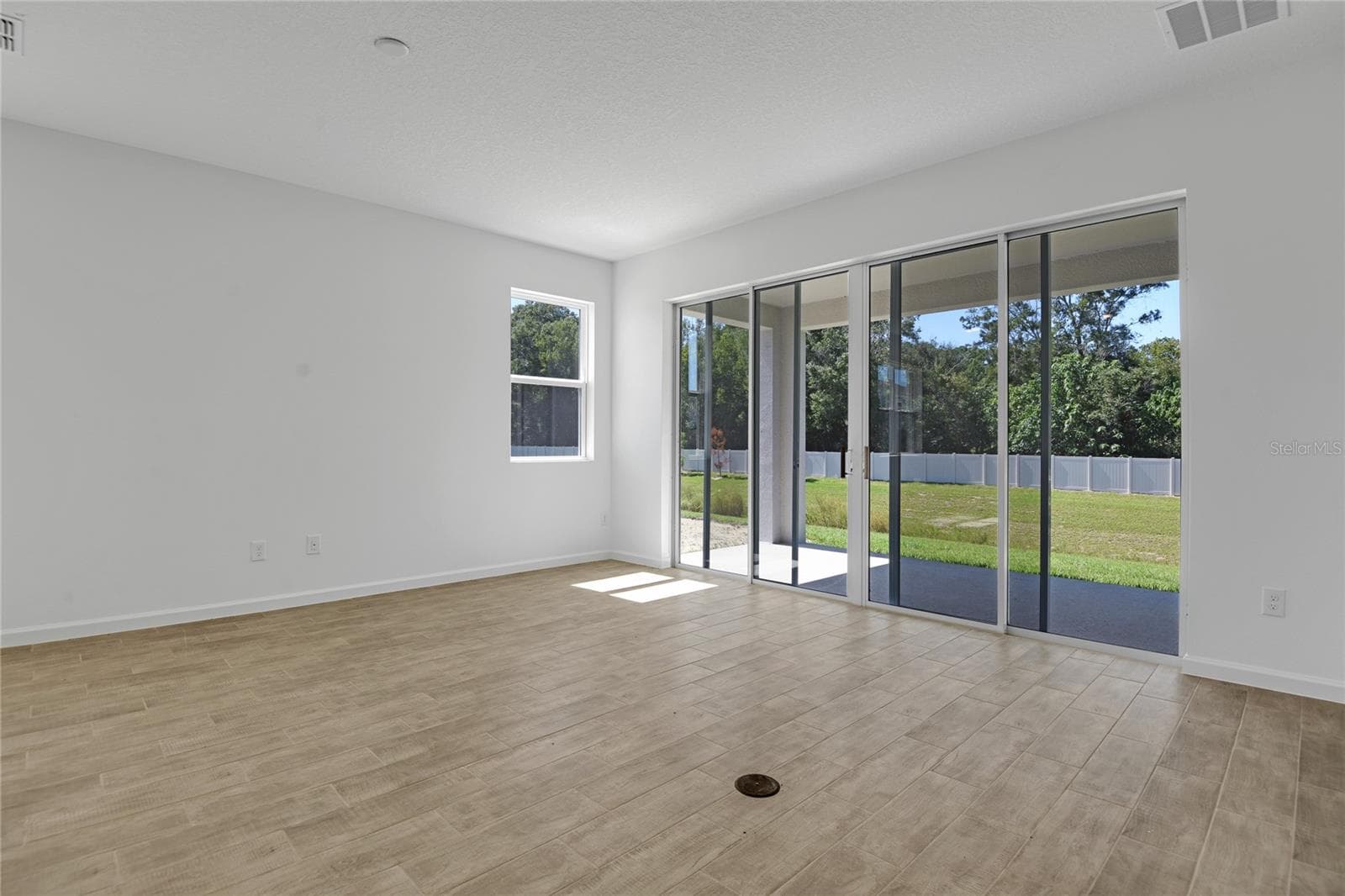 Single Family Residence at 6126 SW 64TH TER, OCALA, photo 9 of 23