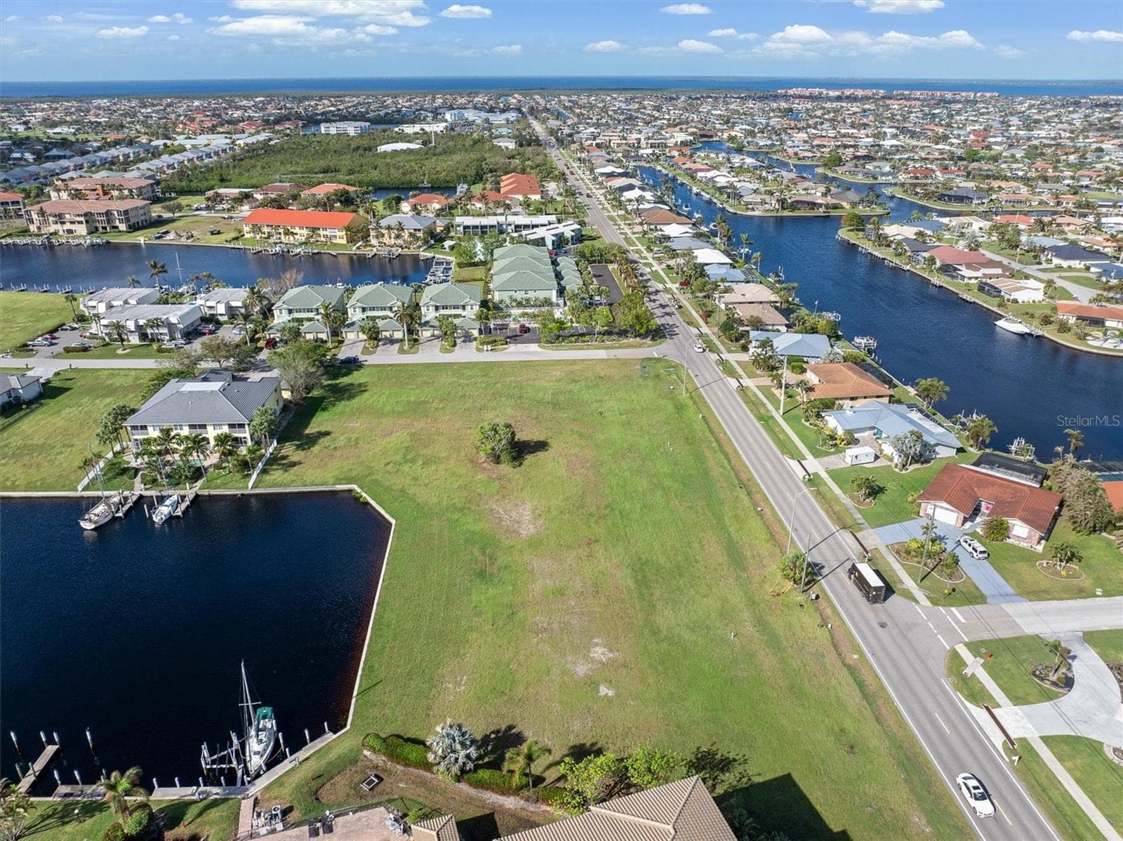 4 parcel GM-15 - 1359 AQUI ESTA DR, PUNTA GORDA