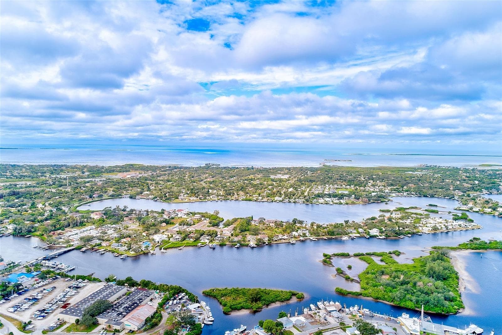 1 BLOCK OFF SPONGE DOCKS - 632 CROSS ST, TARPON SPRINGS