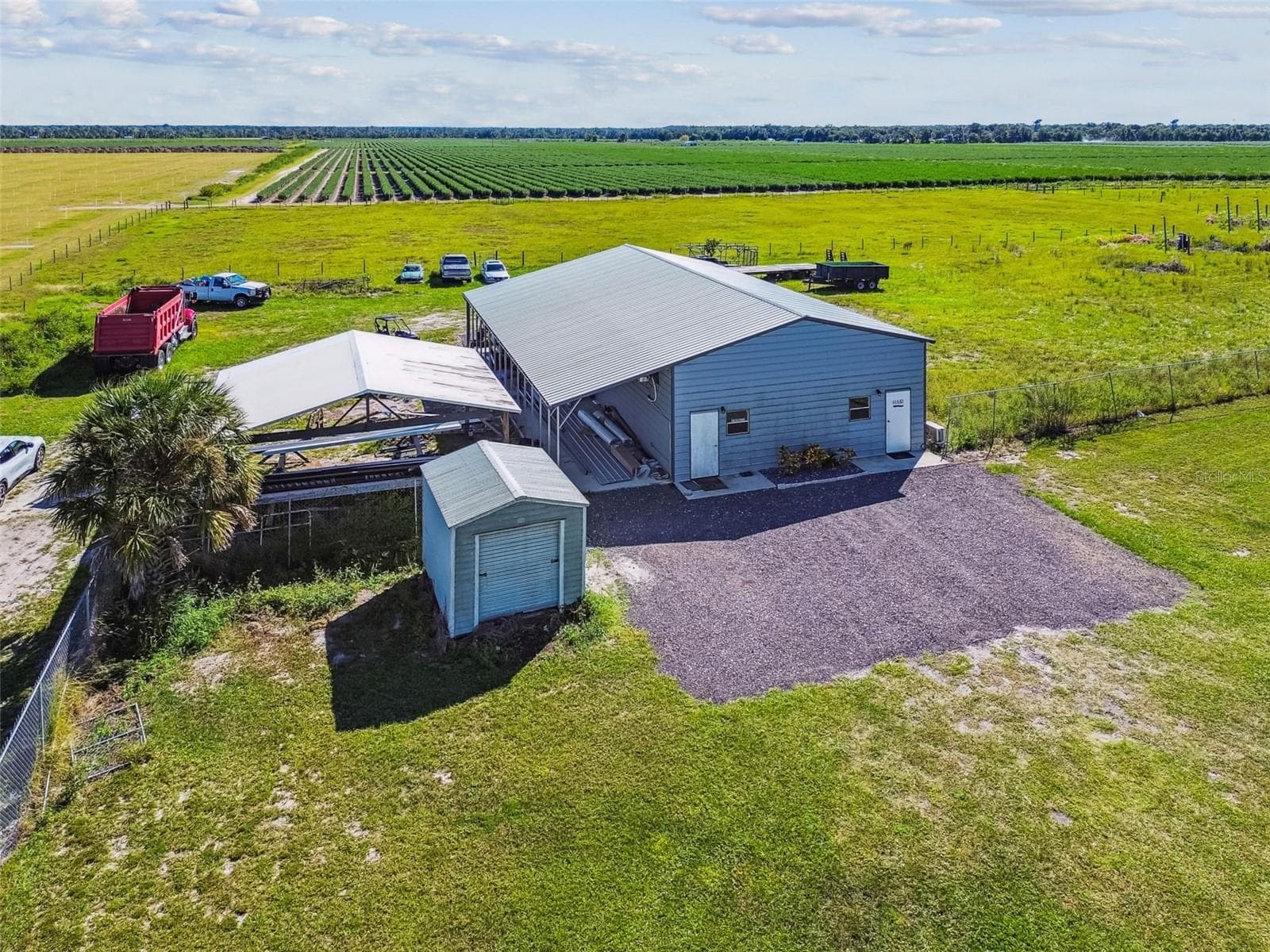 Workshop, pole barn and storage shed - 15639 SETH COUNTRY LN, WIMAUMA