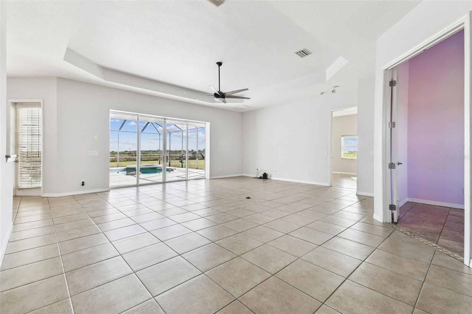 Great room is 23x23 - 15639 SETH COUNTRY LN, WIMAUMA