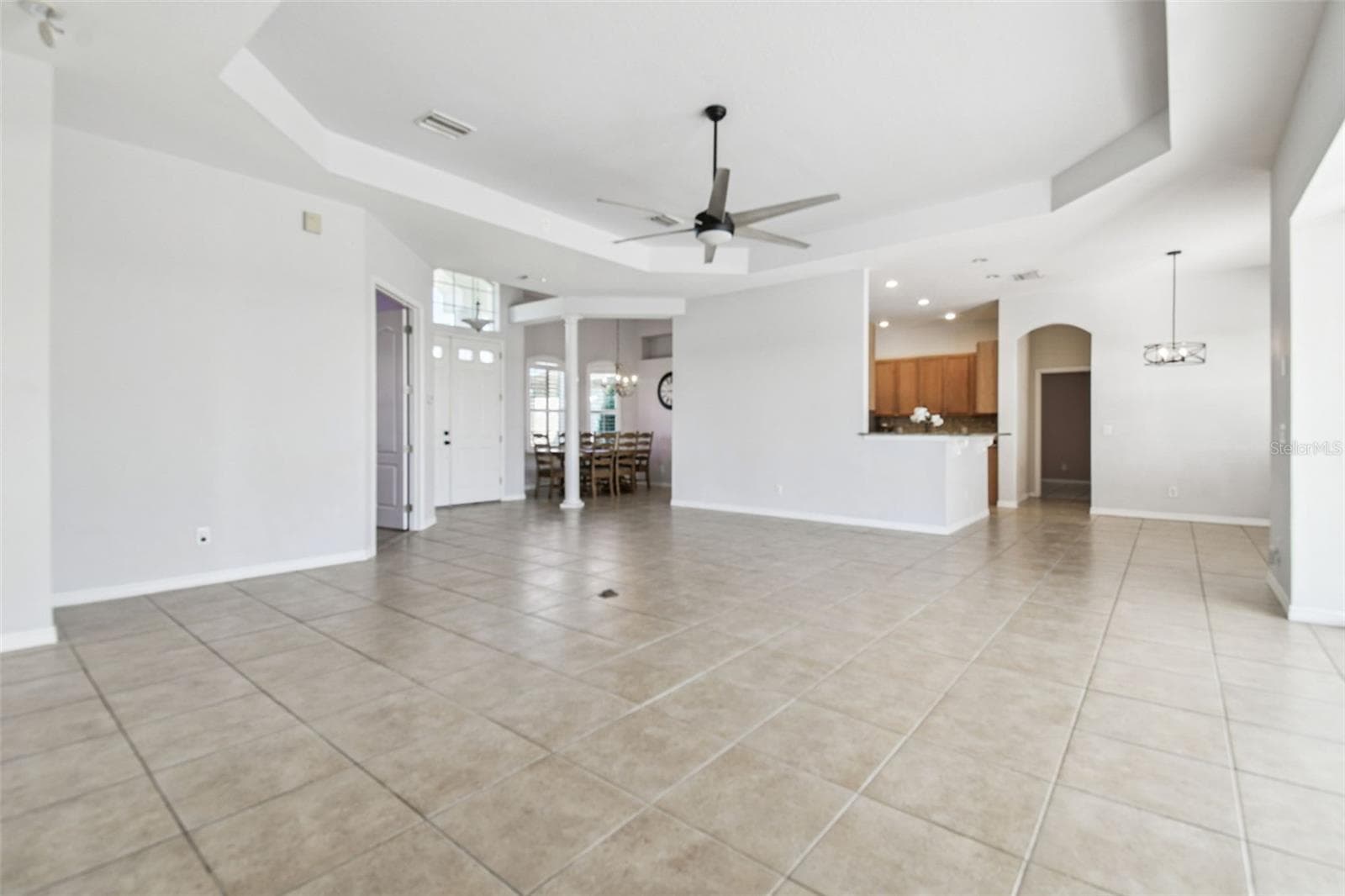 Great room - 15639 SETH COUNTRY LN, WIMAUMA