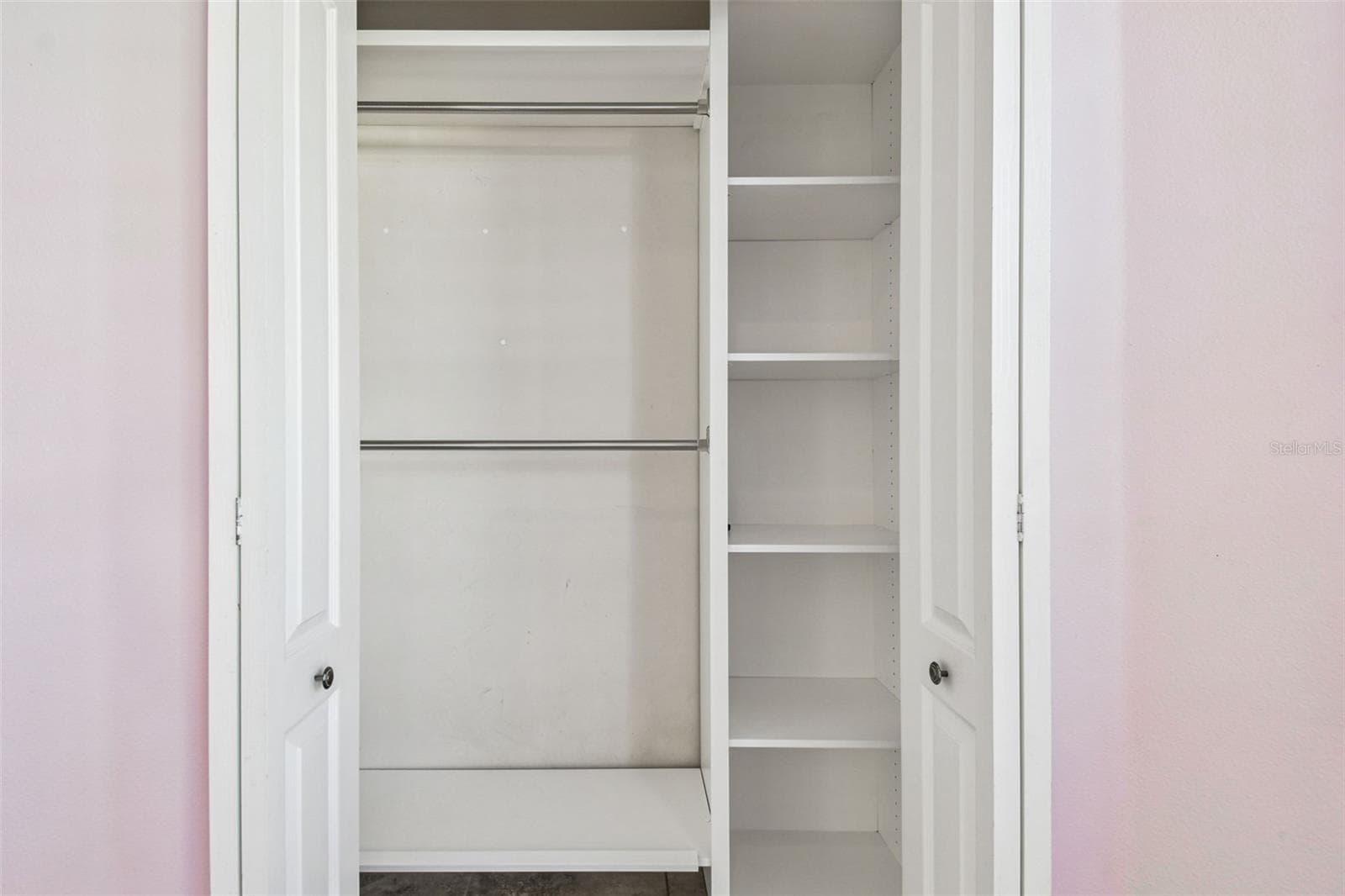 Bedroom 1 with custom closet - 15639 SETH COUNTRY LN, WIMAUMA