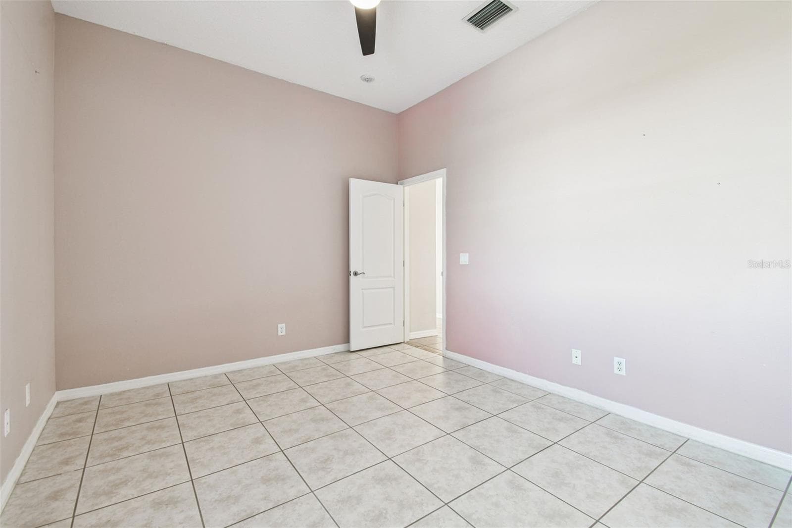 Bedroom 2 - 15639 SETH COUNTRY LN, WIMAUMA