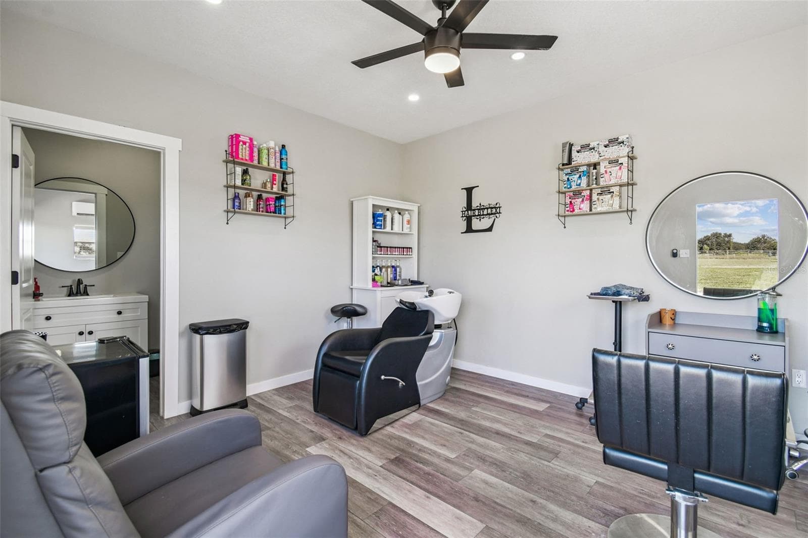 Office #2 in workshop - 15639 SETH COUNTRY LN, WIMAUMA