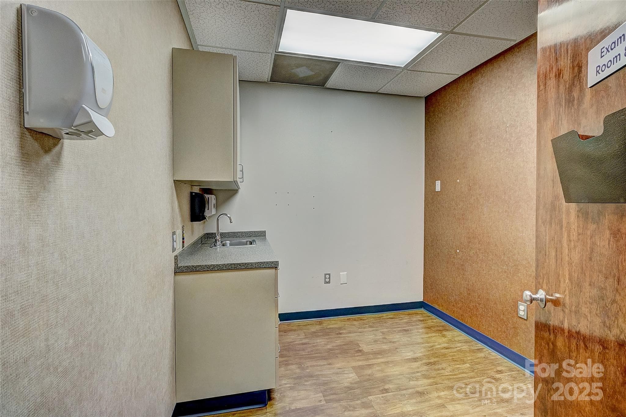 Medical at 112 S Oak Street, Cherryville, photo 10 of 48