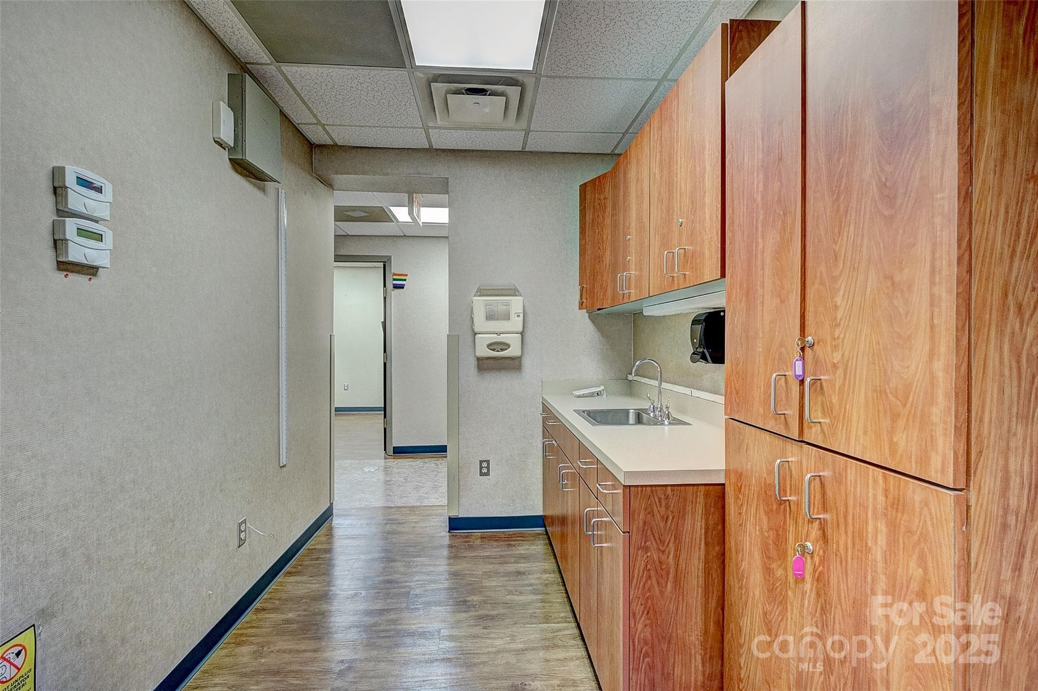 Medical at 112 S Oak Street, Cherryville, photo 37 of 48
