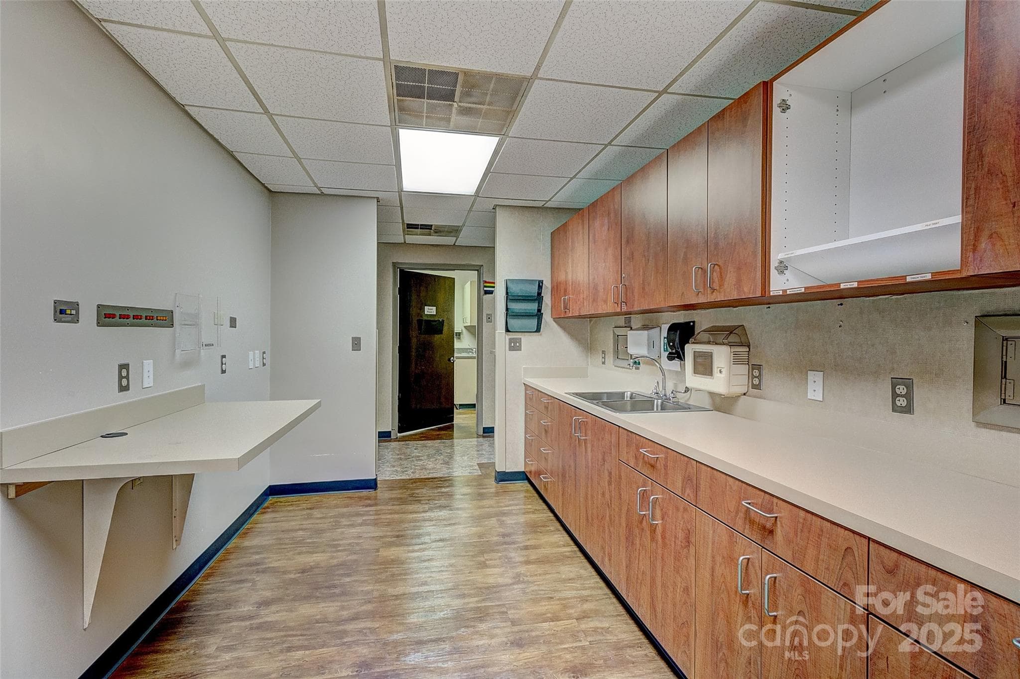 Medical at 112 S Oak Street, Cherryville, photo 38 of 48