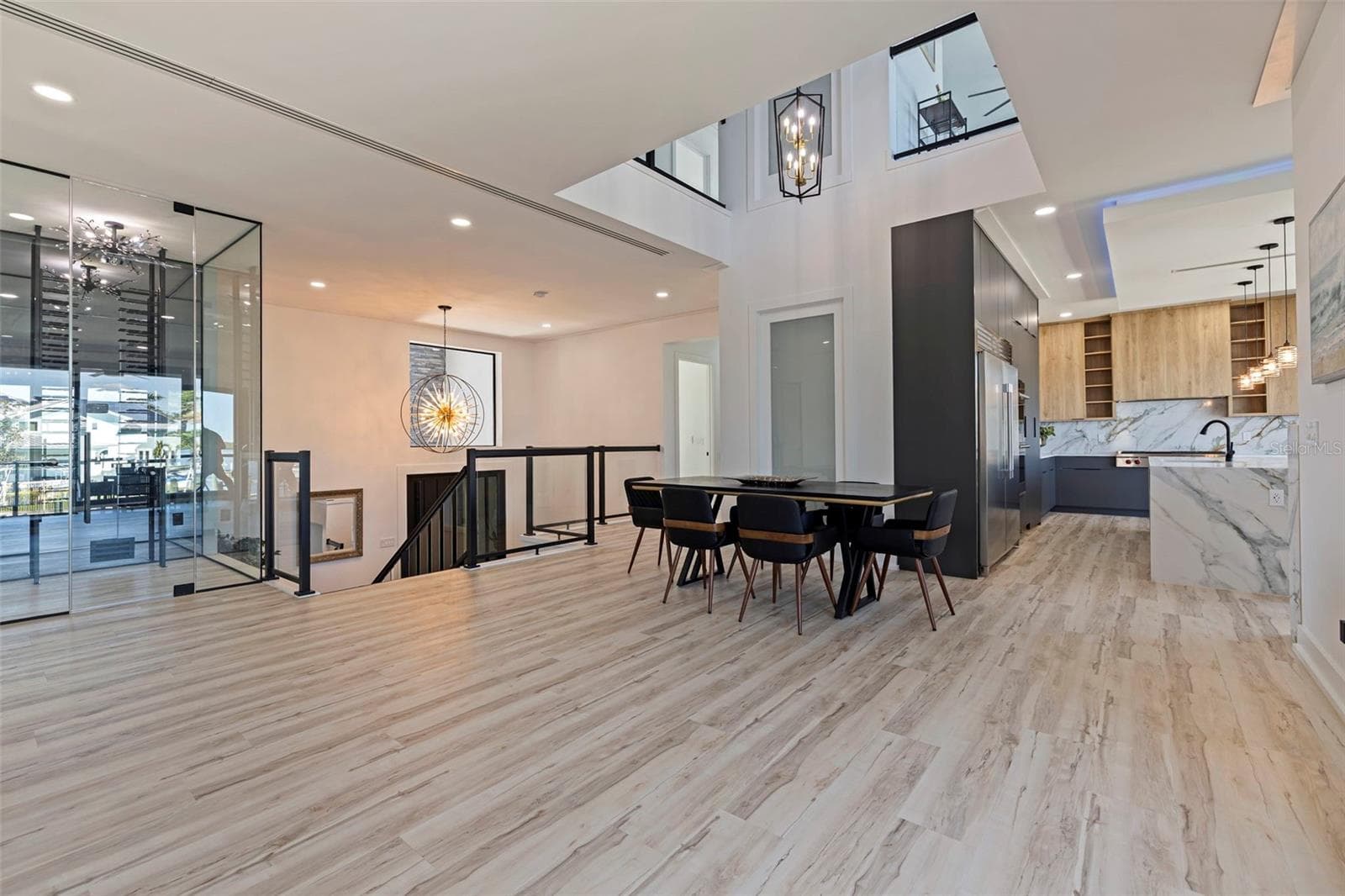 Single Family Residence at 2121 BAYOU GRANDE BLVD NE, ST PETERSBURG, photo 19 of 110