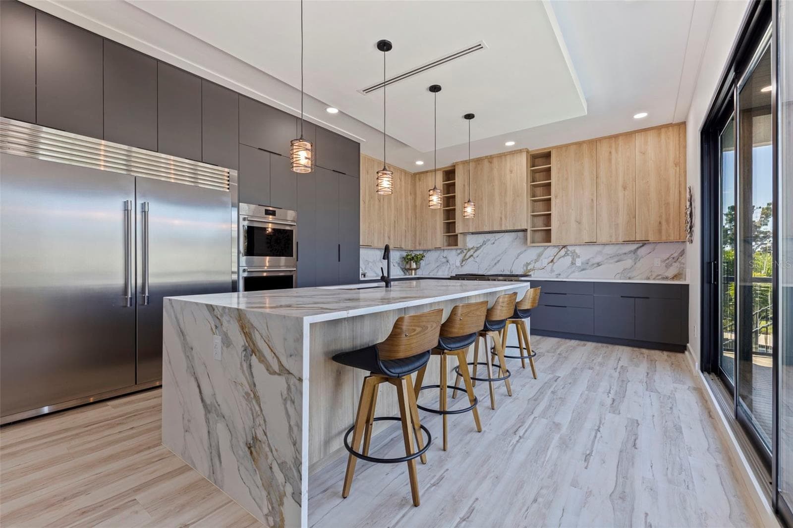 Single Family Residence at 2121 BAYOU GRANDE BLVD NE, ST PETERSBURG, photo 22 of 110