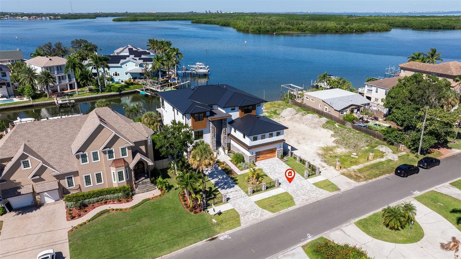 Single Family Residence at 2121 BAYOU GRANDE BLVD NE, ST PETERSBURG, photo 89 of 110