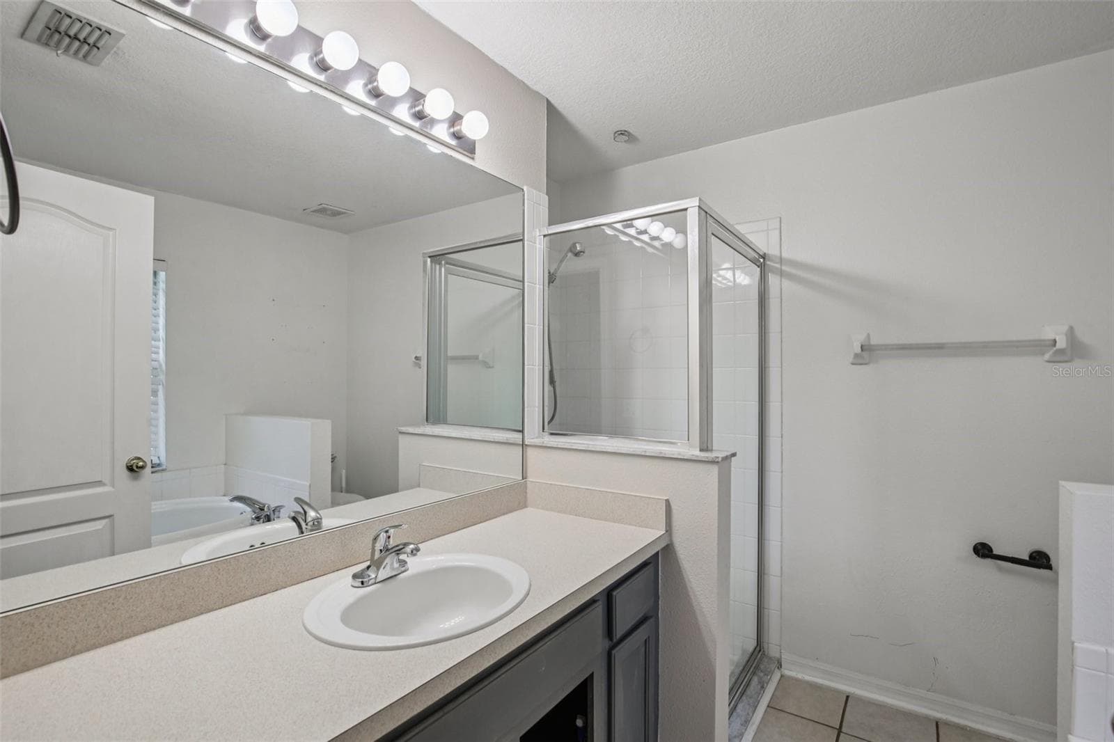 Single Family Residence at 7842 CITRUS BLOSSOM DR, LAND O LAKES, photo 13 of 76
