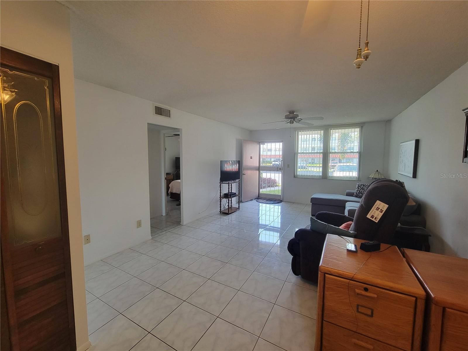 Condominium at 4915 BAY ST NE #122, ST PETERSBURG, photo 8 of 41