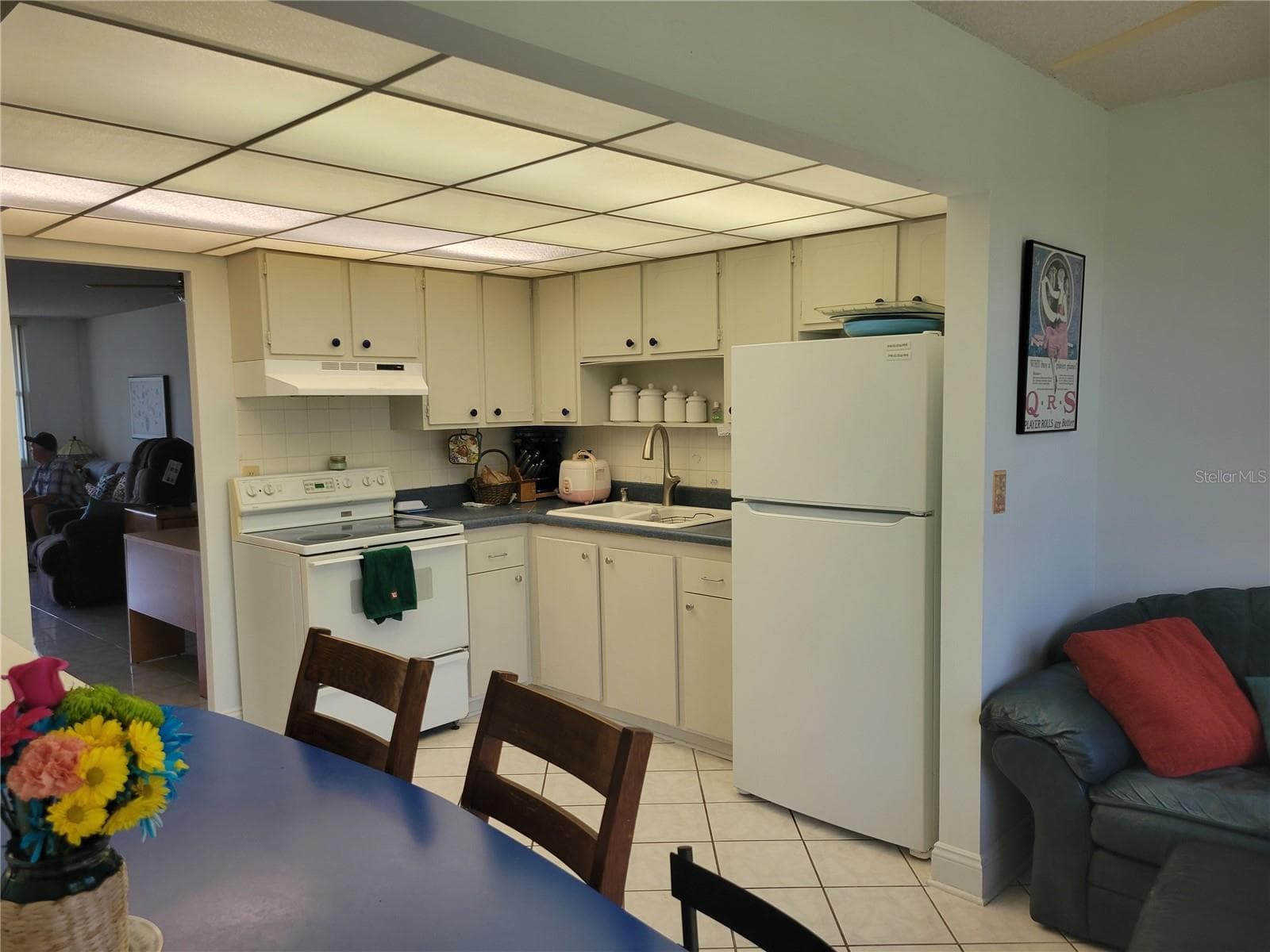 Condominium at 4915 BAY ST NE #122, ST PETERSBURG, photo 11 of 41