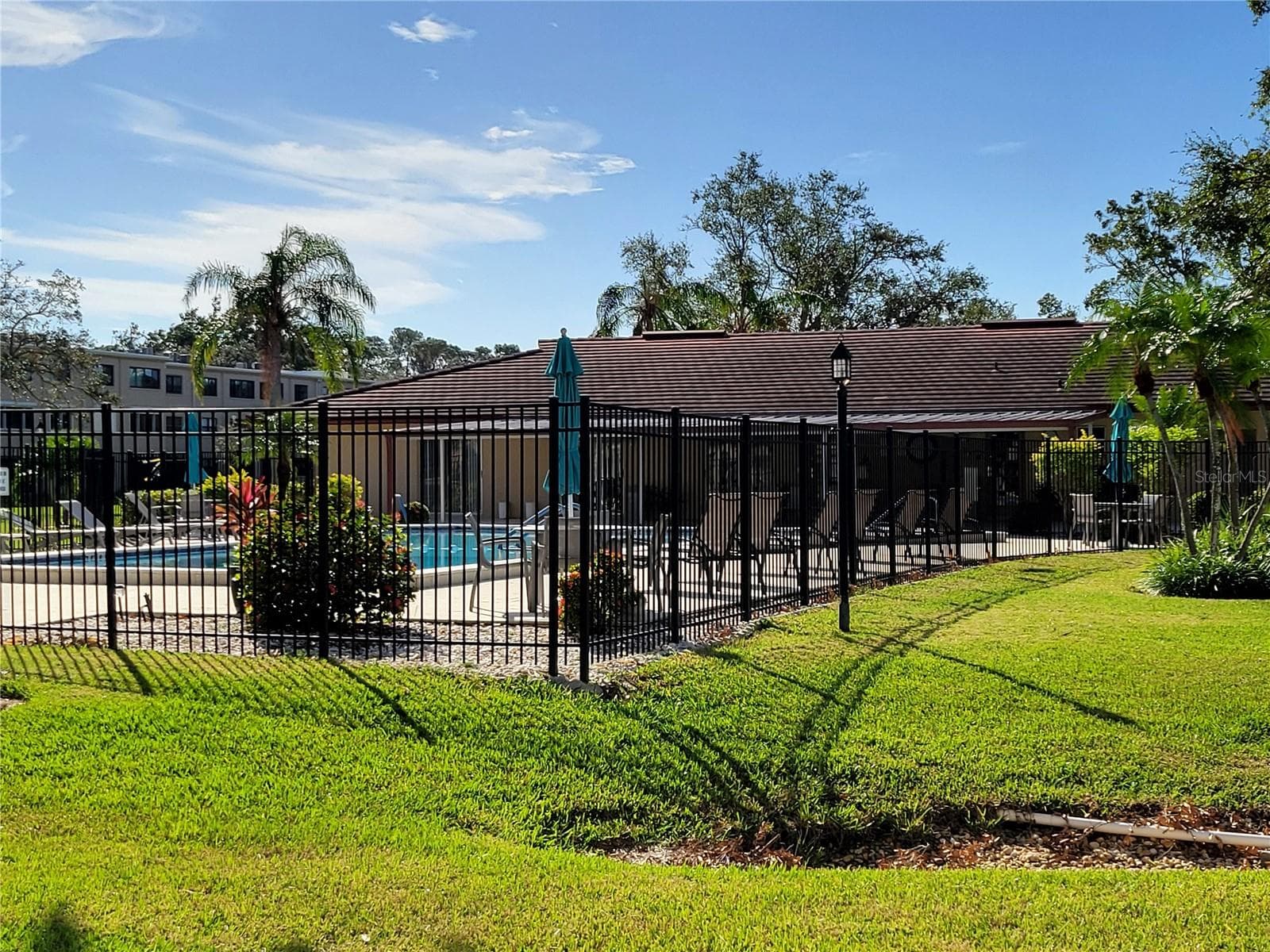 Condominium at 4915 BAY ST NE #122, ST PETERSBURG, photo 33 of 41