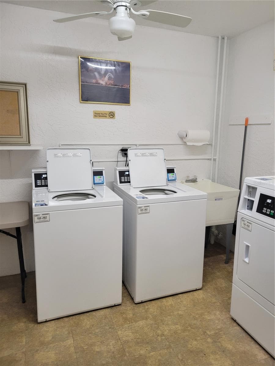 Laundry room on each floor - 4915 BAY ST NE #122, ST PETERSBURG
