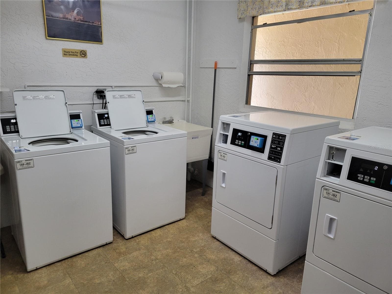 Condominium at 4915 BAY ST NE #122, ST PETERSBURG, photo 40 of 41