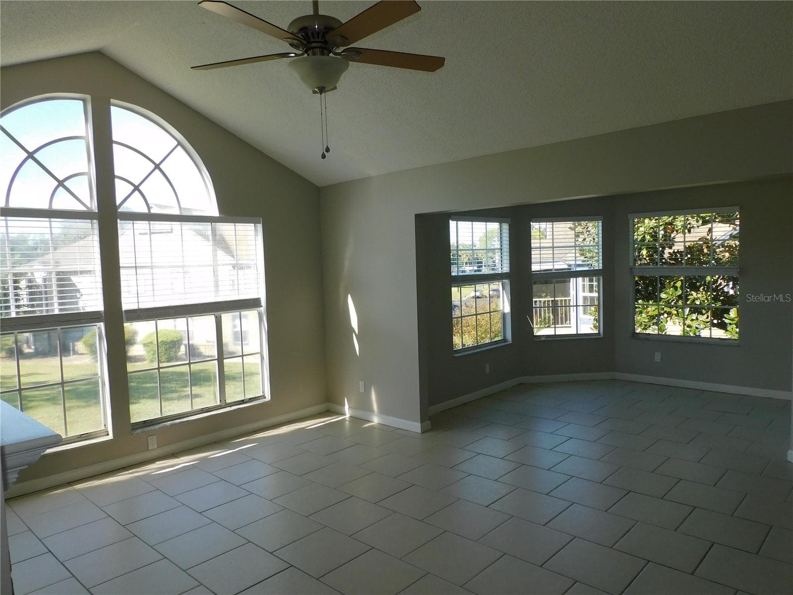 Condominium at 936 BIRMINGHAM CT #206, LAKE MARY, photo 4 of 39