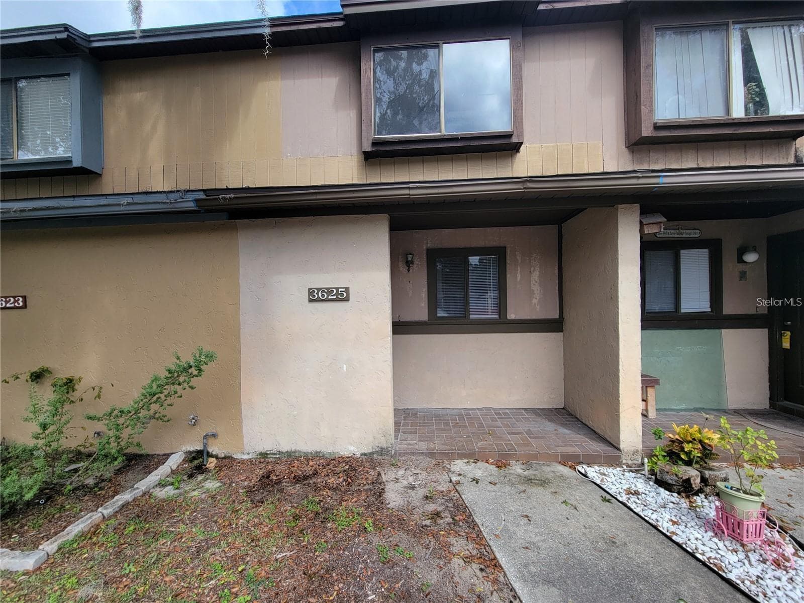 3625 NE 20TH PL