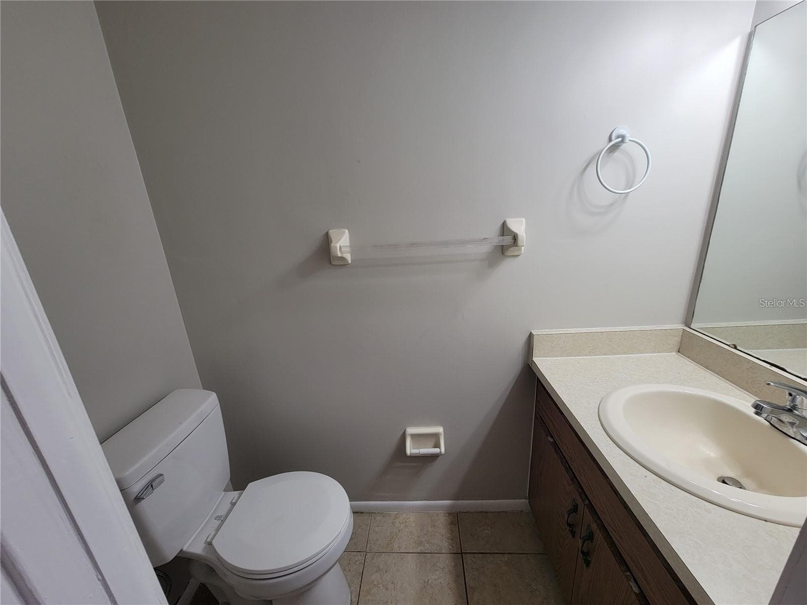 Townhouse at 3625 NE 20TH PL, OCALA, photo 4 of 10