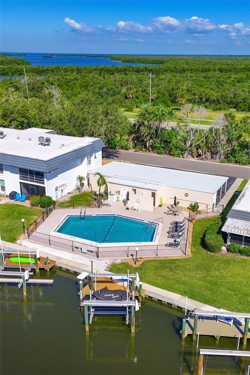 Community Pool - 10313 WATERBIRD WAY, BRADENTON