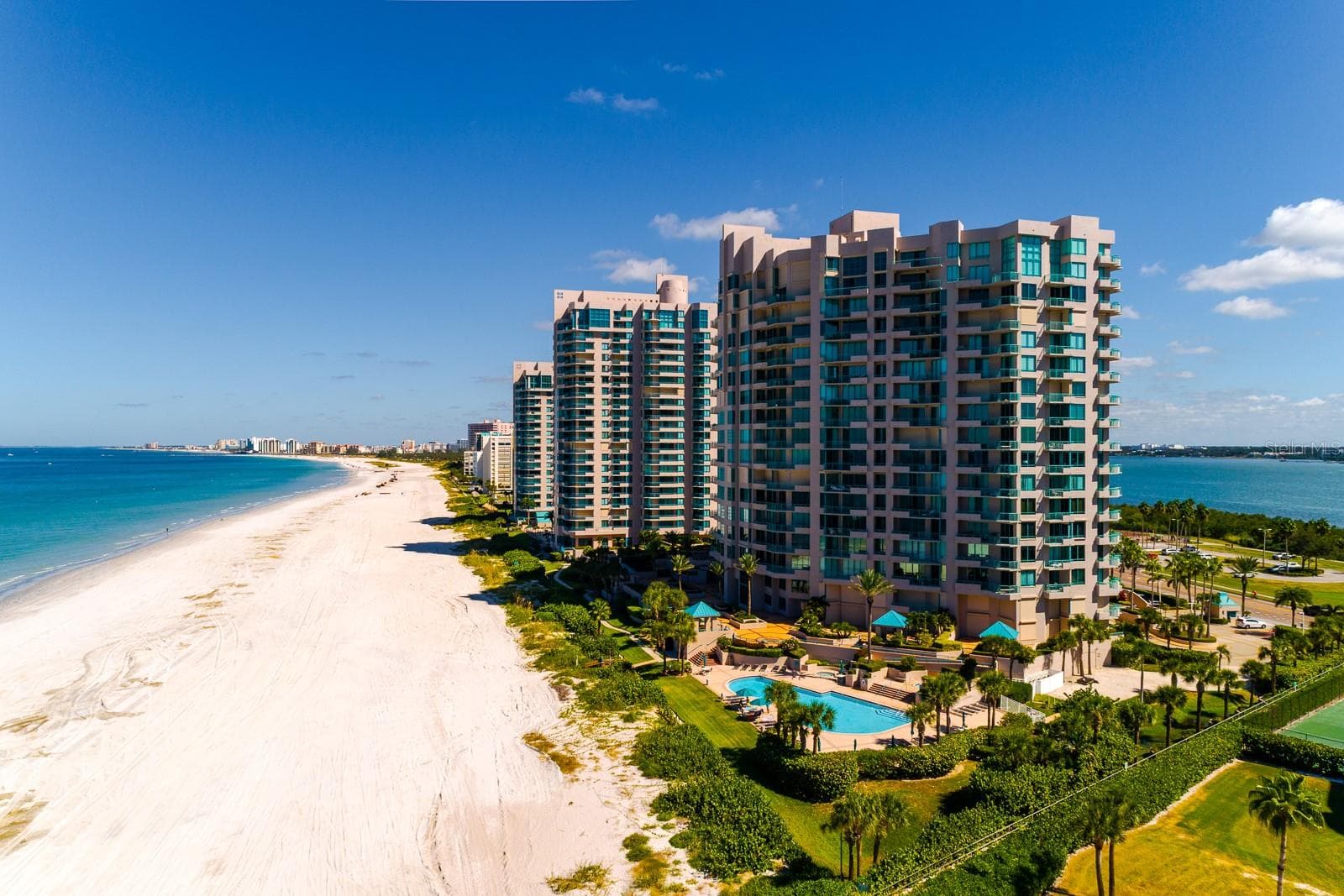 Condominium at 1560 GULF BLVD #1507, CLEARWATER BEACH, photo 5 of 94