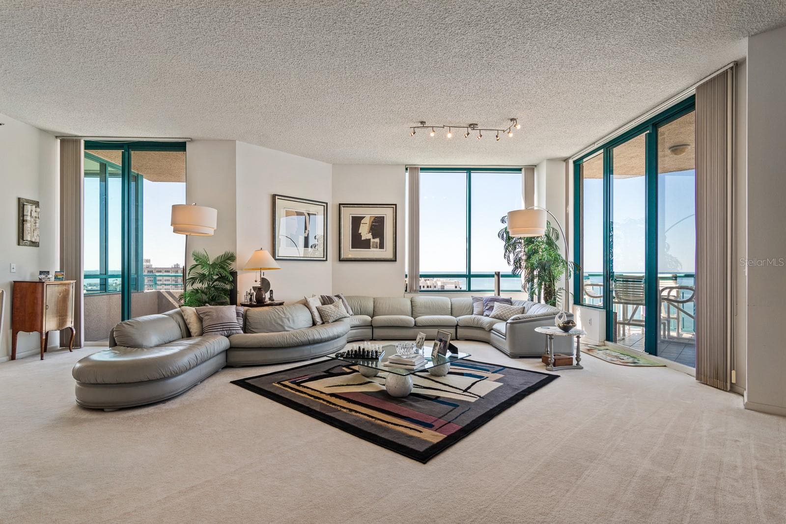 Family Room - 1560 GULF BLVD #1507, CLEARWATER BEACH