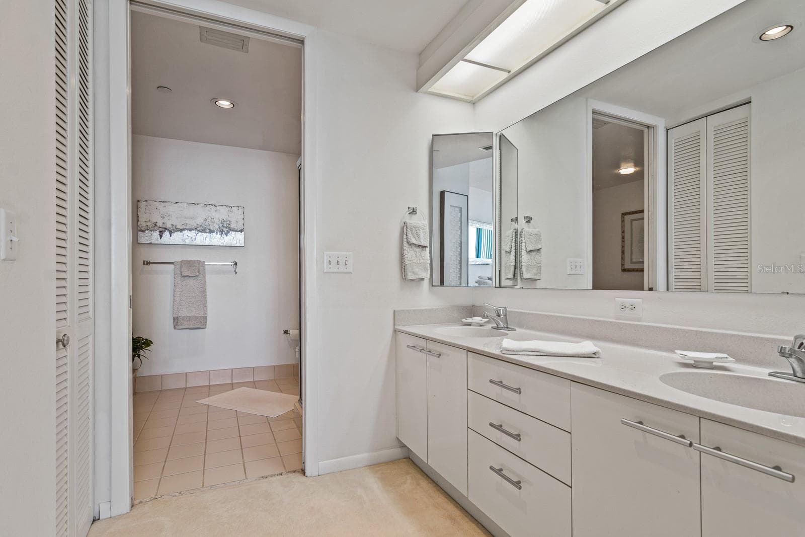 Primary Bathroom - 1560 GULF BLVD #1507, CLEARWATER BEACH