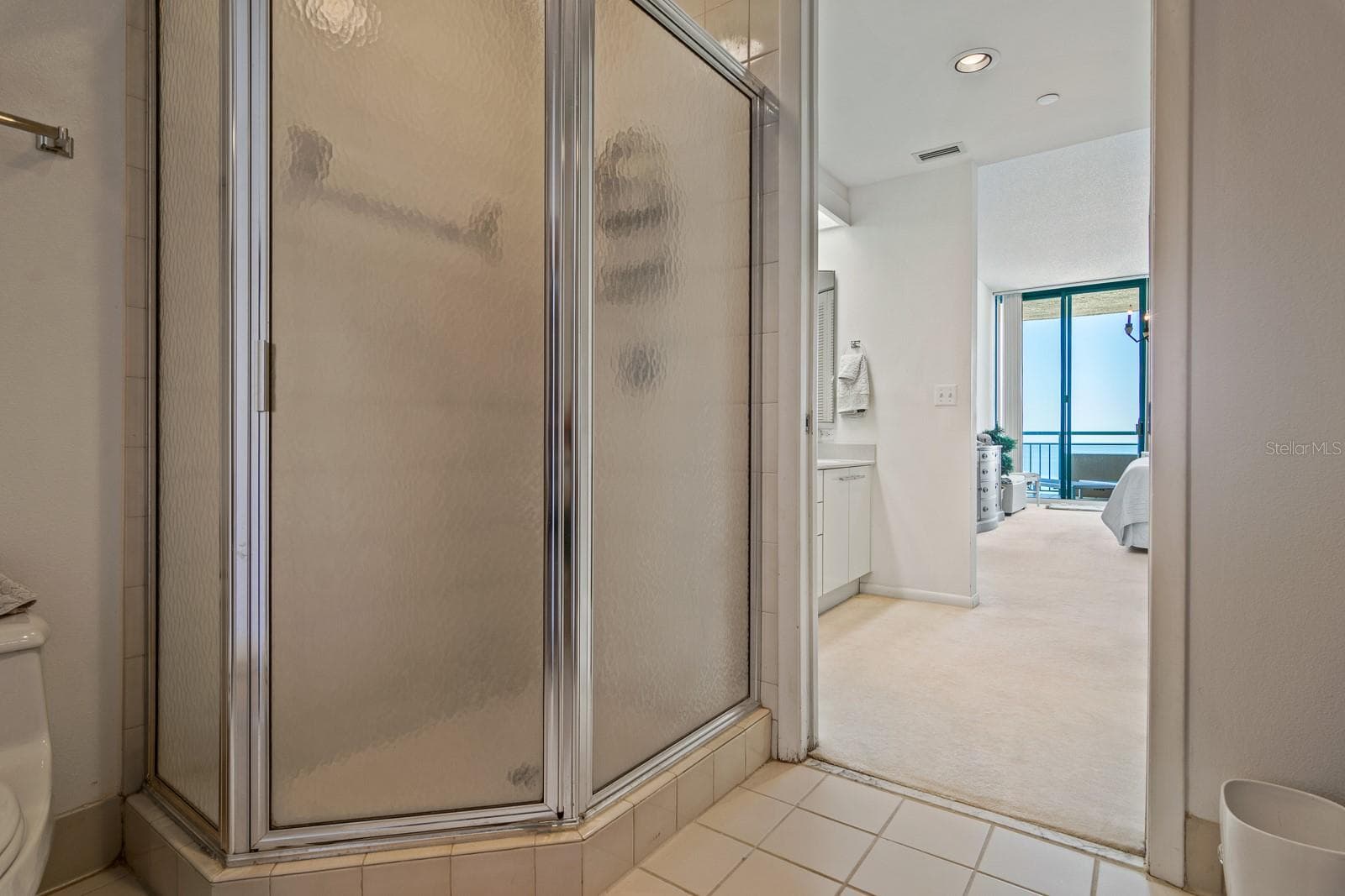 Primary Bathroom - 1560 GULF BLVD #1507, CLEARWATER BEACH