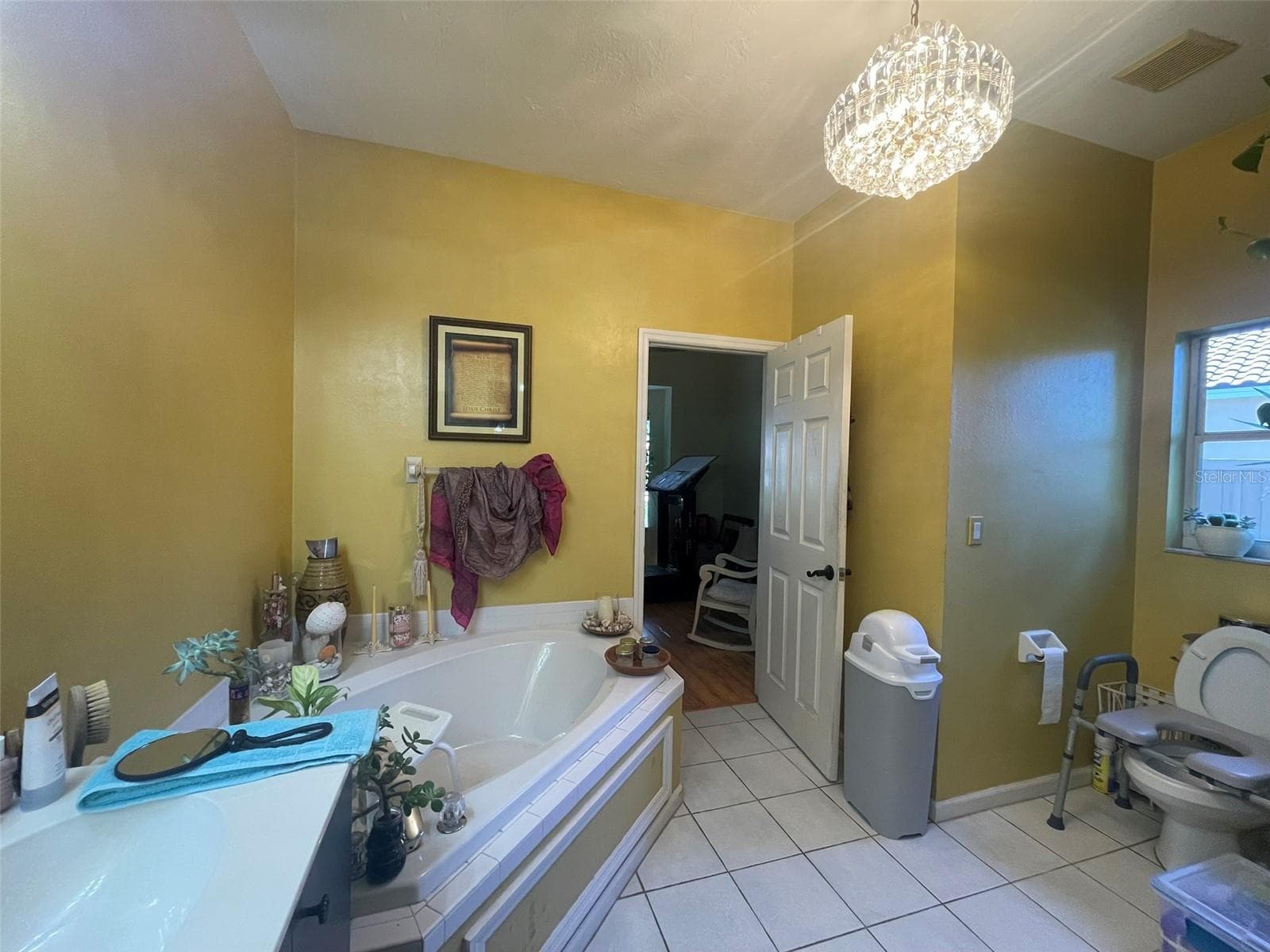 Single Family Residence at THREE OAKS, SARASOTA, photo 8 of 36
