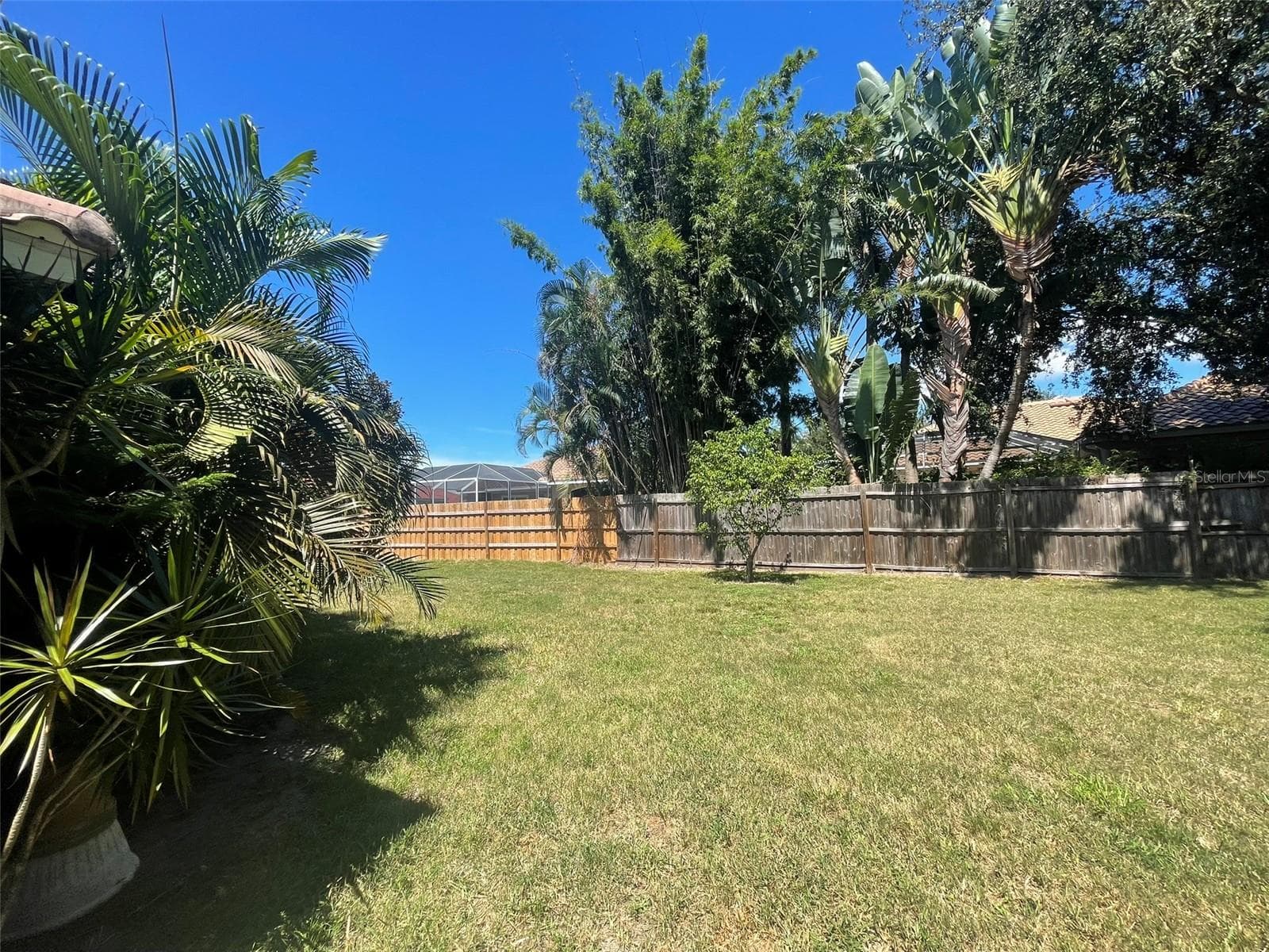 Single Family Residence at THREE OAKS, SARASOTA, photo 31 of 36