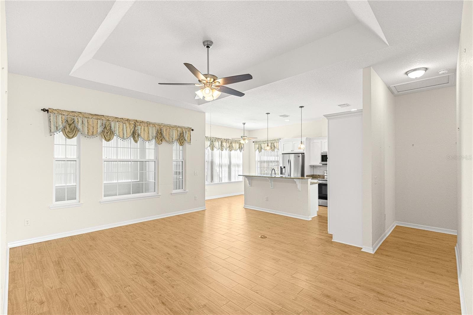 Single Family Residence at 17306 SE 112TH CT RD, SUMMERFIELD, photo 6 of 42