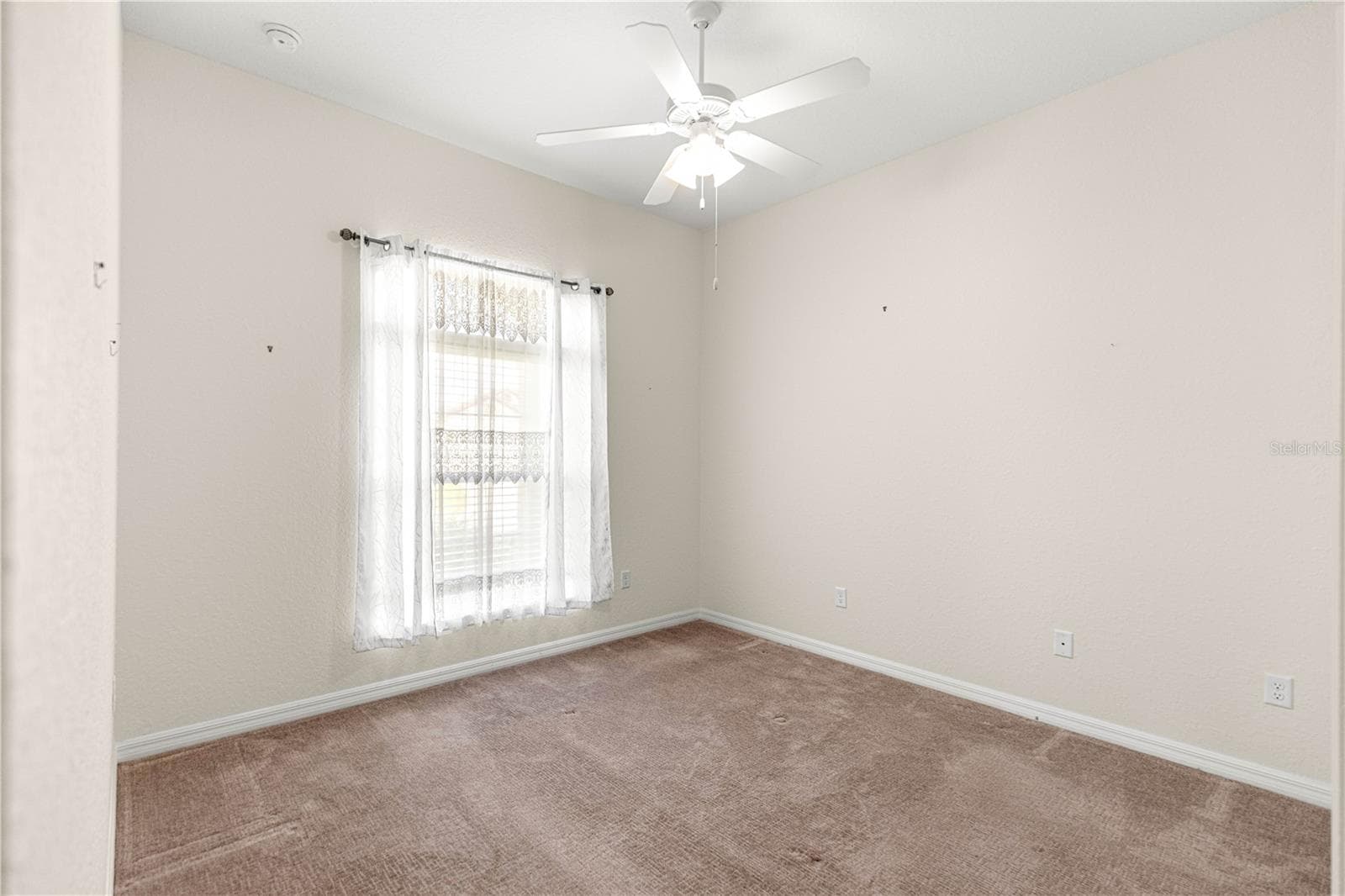 Single Family Residence at 17306 SE 112TH CT RD, SUMMERFIELD, photo 26 of 42
