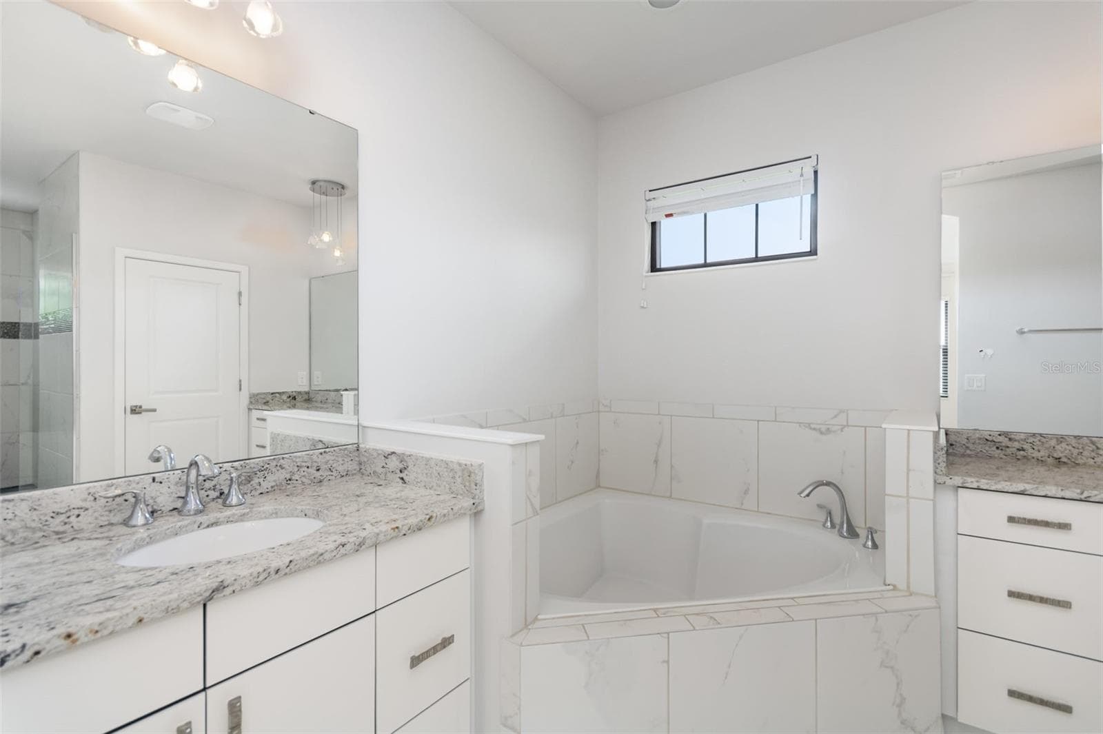 Single Family Residence at 7601 TOSCANA BLVD, ORLANDO, photo 39 of 49