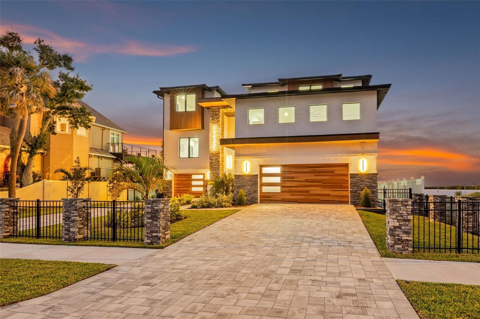 Single Family Residence at 2121 BAYOU GRANDE BLVD NE, ST PETERSBURG, photo 96 of 110
