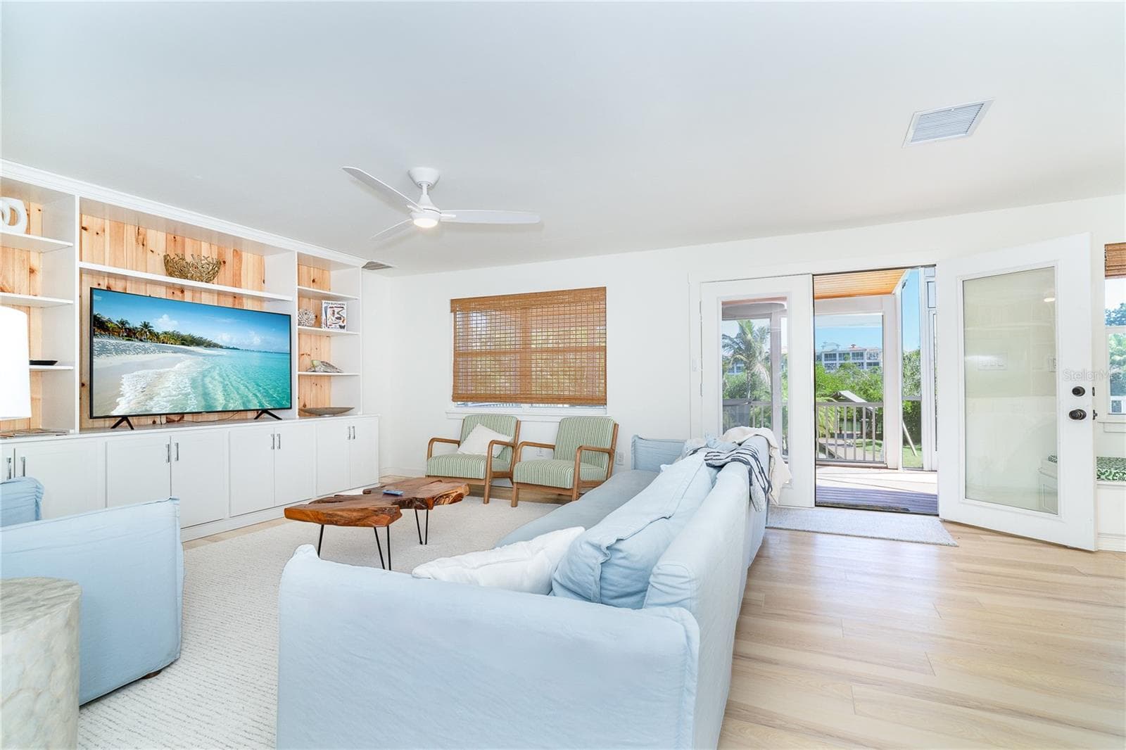 Living Area. - 260 KETTLE HARBOR DR, PLACIDA