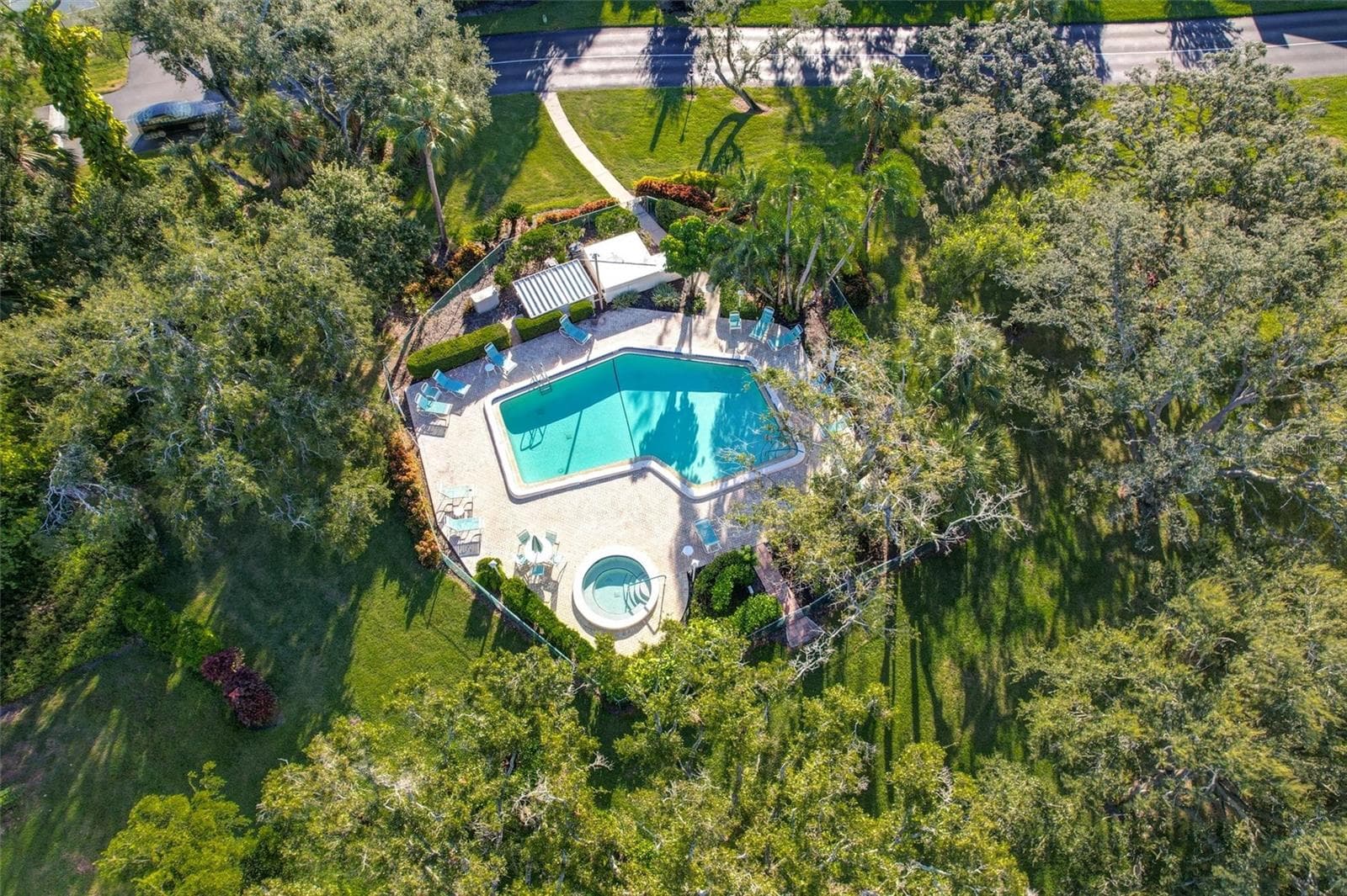 Condominium at 107 PINEHURST DR #107, BRADENTON, photo 34 of 43