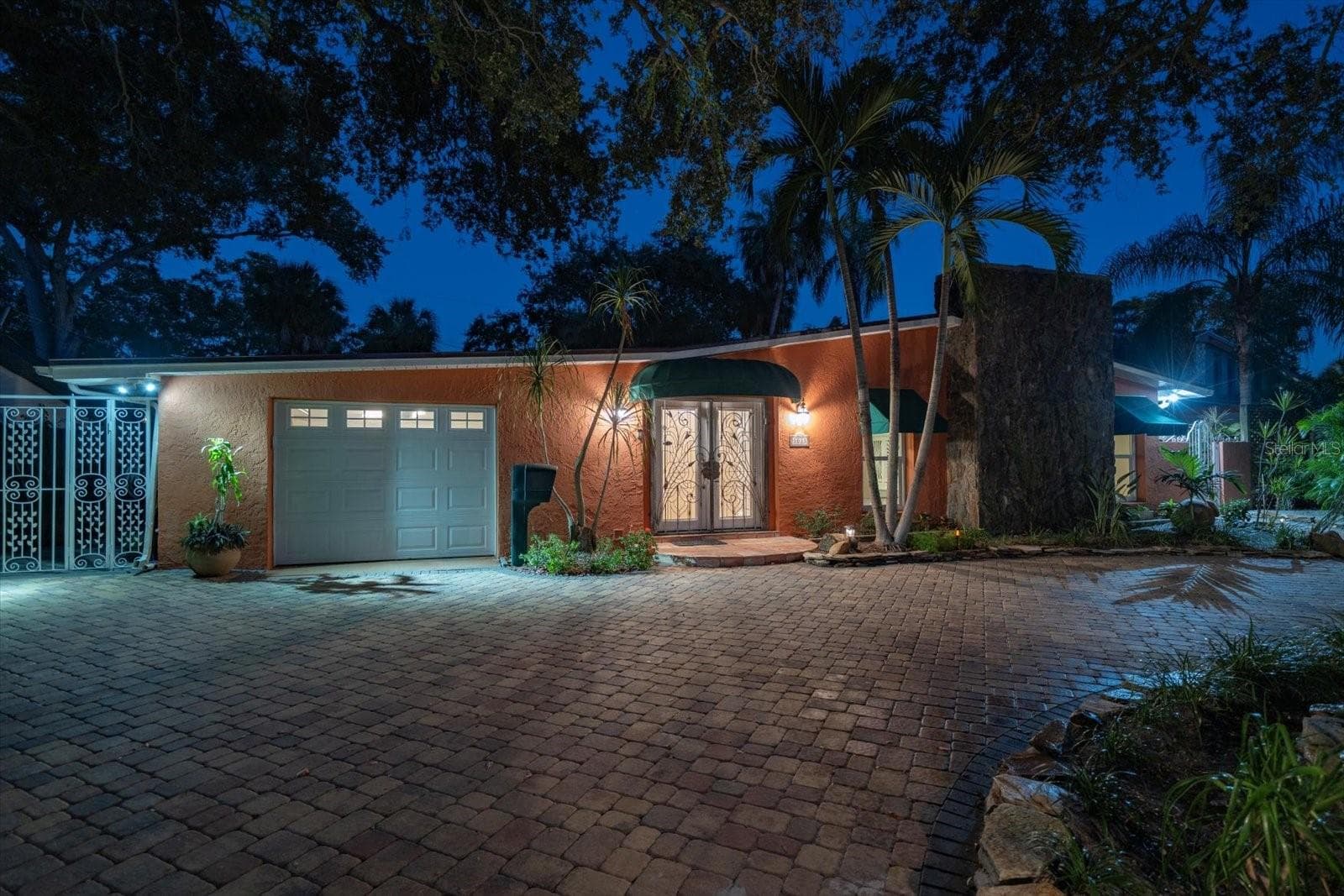Single Family Residence at 3033 82ND WAY N, ST PETERSBURG, photo 6 of 56