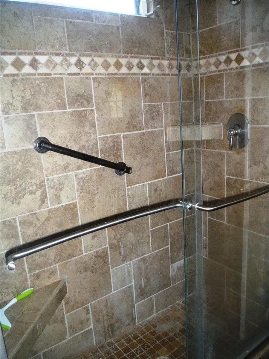 Manufactured Home at 141 FOREST LN #13, SAFETY HARBOR, photo 13 of 36