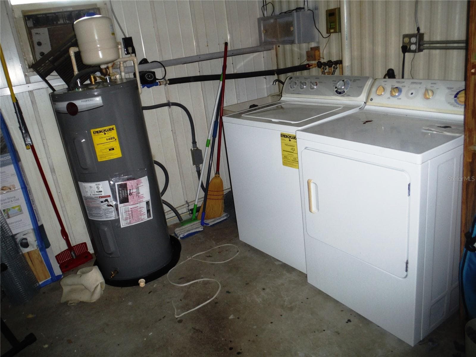 Manufactured Home at 141 FOREST LN #13, SAFETY HARBOR, photo 24 of 36